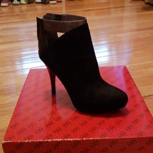 Guess suede boots